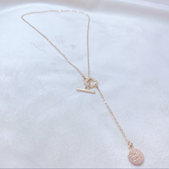 ❣️$25/3❣️ Good Luck Pendant Gold Chain Necklace - Picture 4 of 12